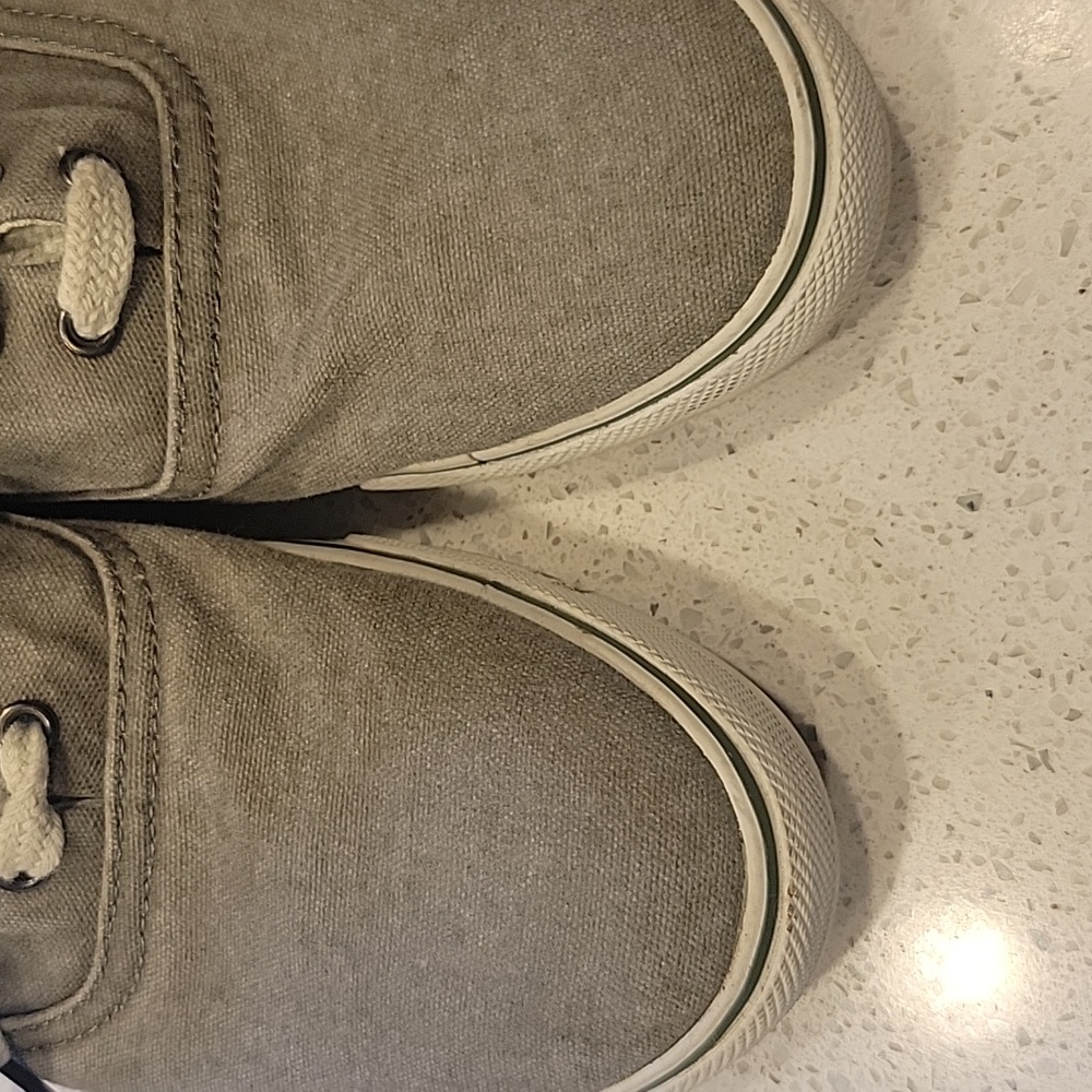 LL Bean Sunwashed Canvas Sneaker EUC Size 8 - Picture 6 of 9